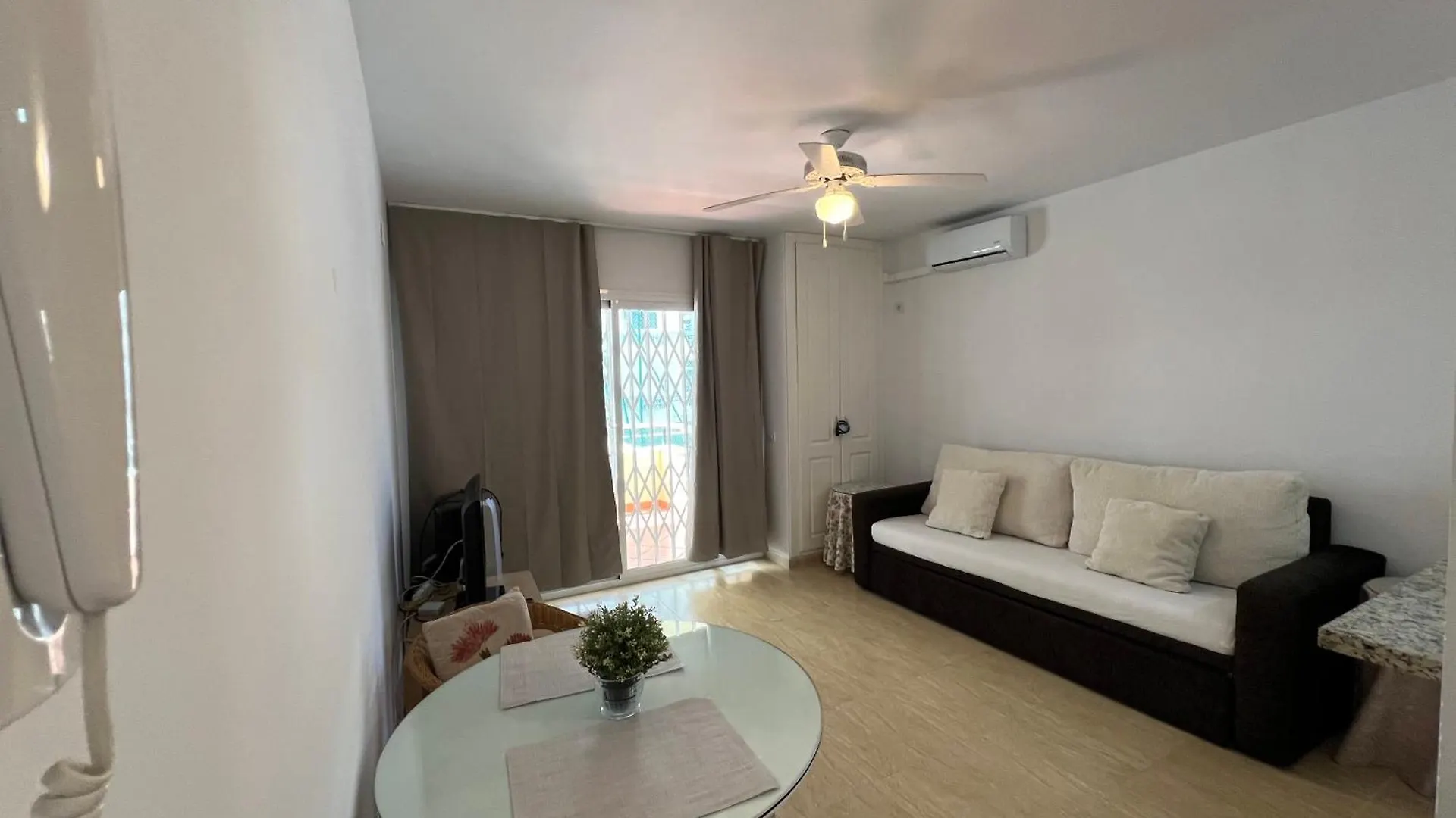Magnifico Apartamento En La Carihuela, Torremolino Torremolinos 0*,